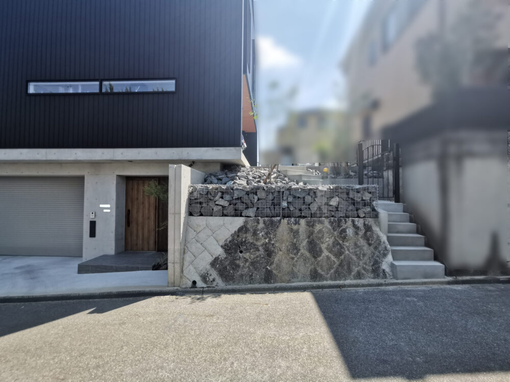 愛犬も快適に過ごせる広々としたお庭【日進市　H様邸】